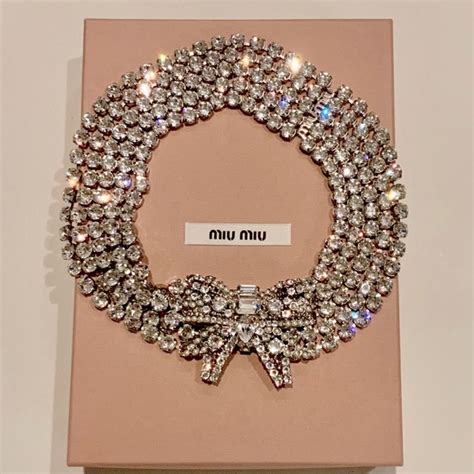 miu mi u pendant necklace